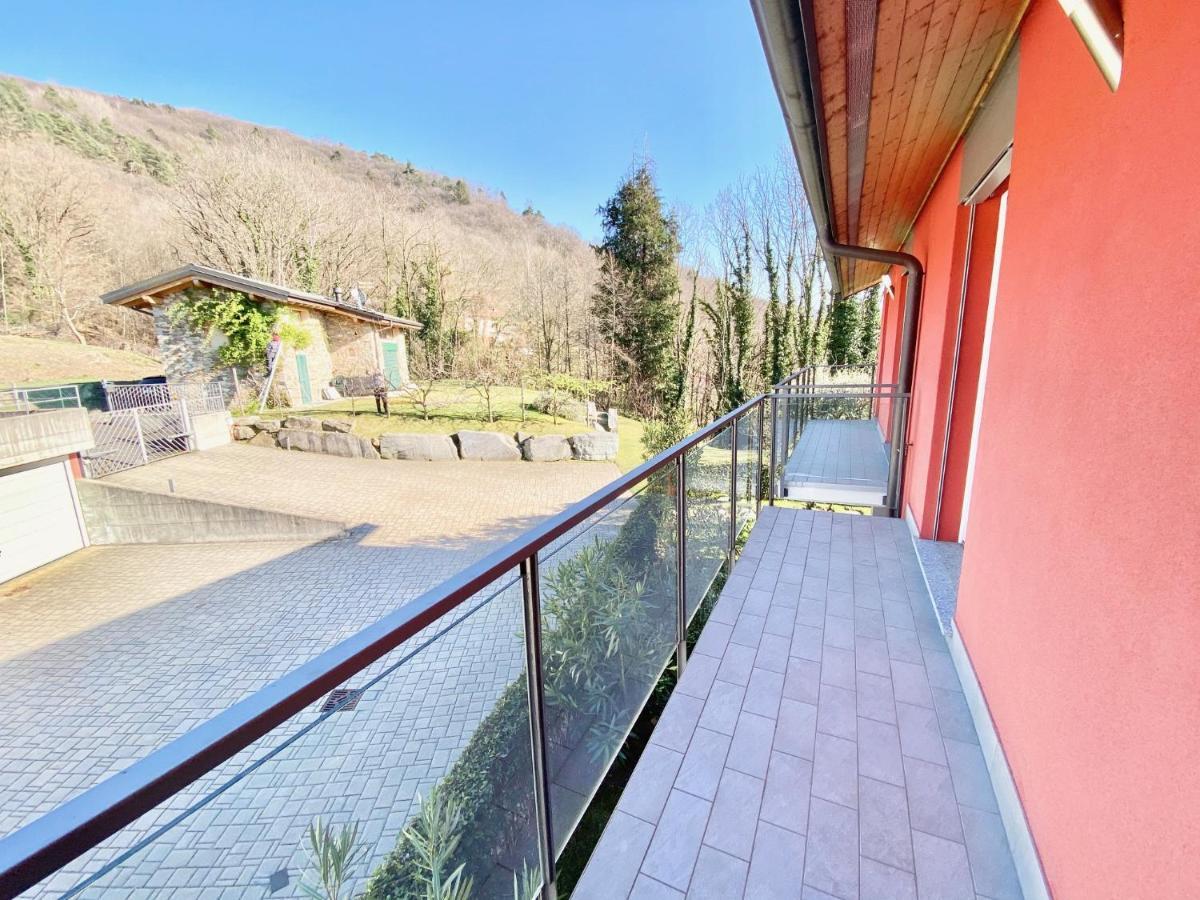 Appartamento Roggiolo Luino Extérieur photo